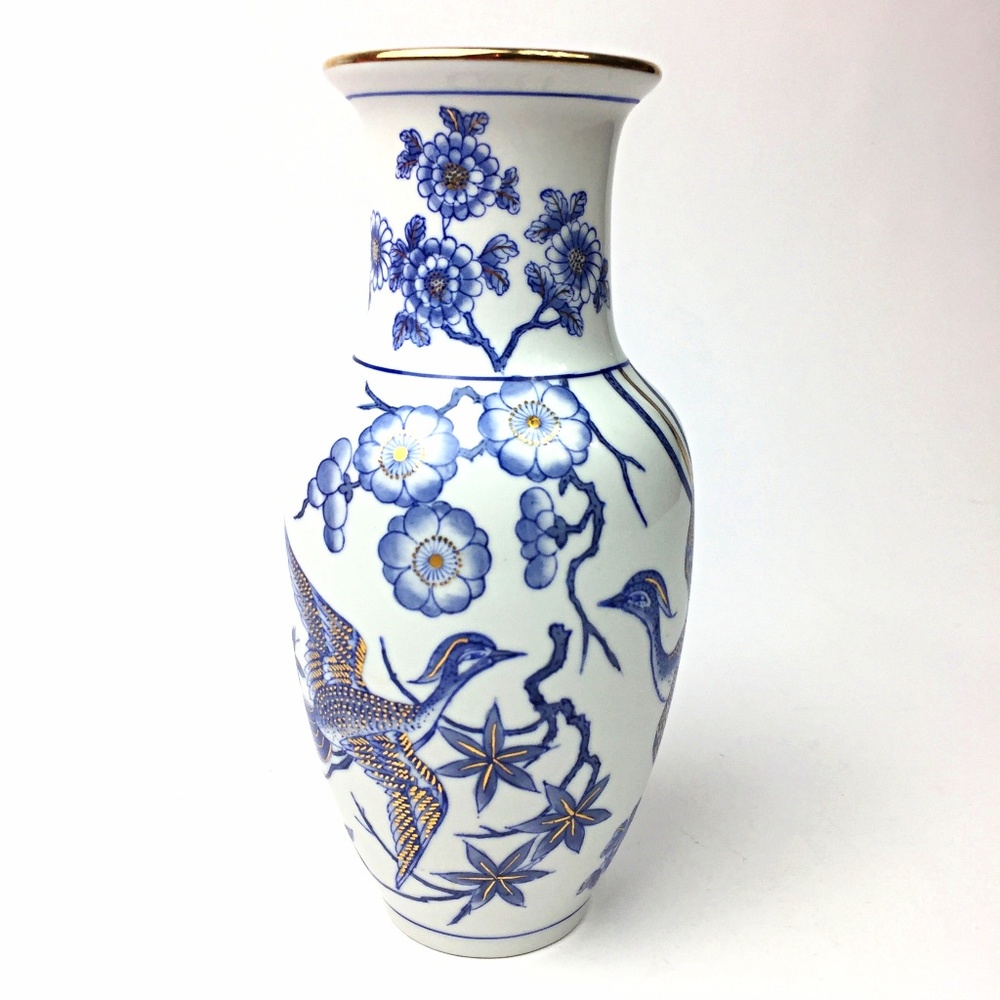 Vintage Japan Birds and Flowers Porcelain Vase